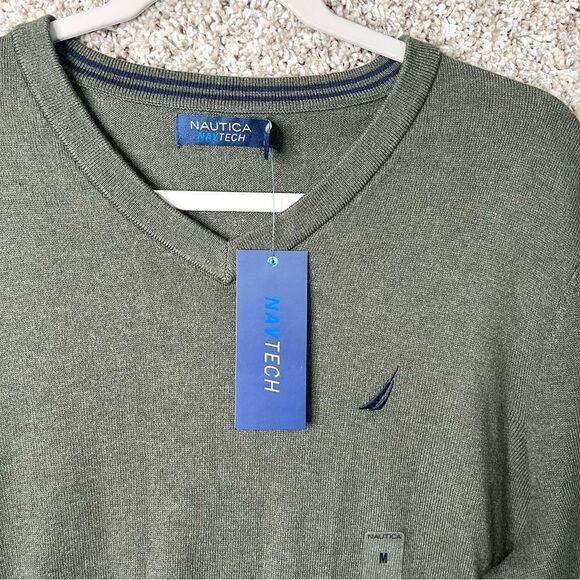 Nautica Sweater Men’s Medium NavTech Dark Green Long Sleeve V-Neck NWT - Picture 2 of 5